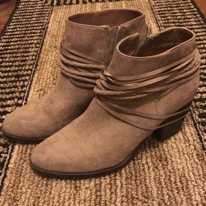 Bamboo Suede Ankle Boots, tan